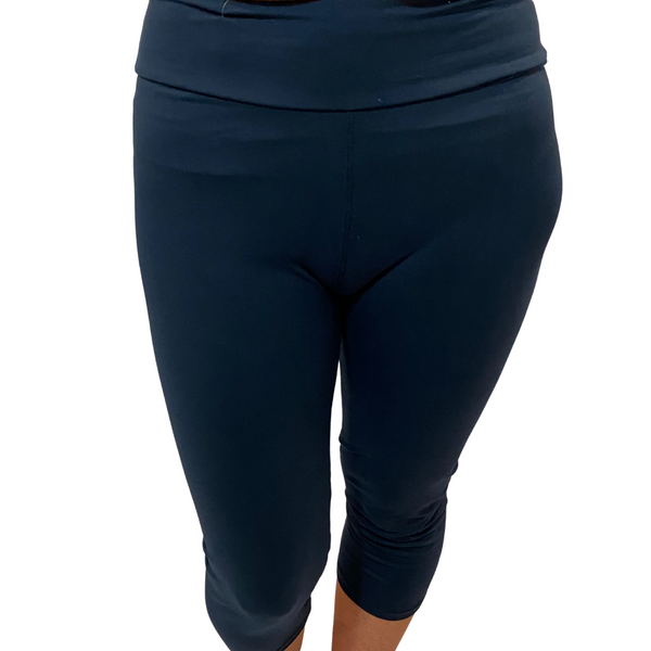 EXTRA PLUS SIZE NAVY AND WHITE CAMOUFLAGE LEGGING CAPRIS – Luv 21